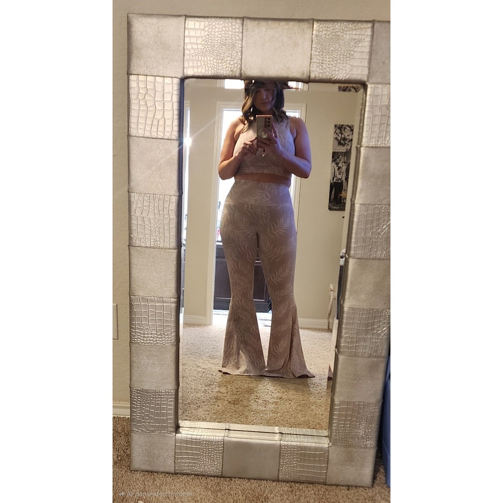 Phil Love Leaf Ruffle Flare Active Set – Lilac Luxe Vibes‎ - Picture 2 of 2